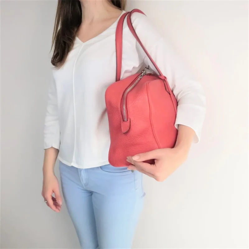 Hermes Rose Jaipur Taurillion Clemence O Square (2011) PHW Victoria II Handbag