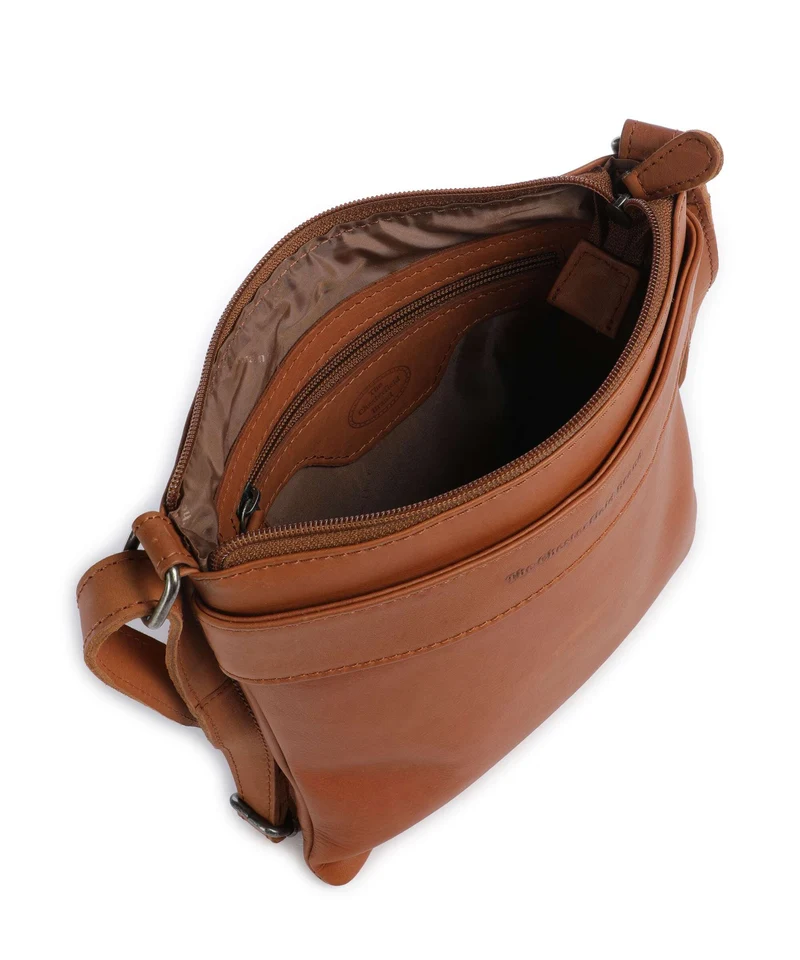 The Chesterfield Brand Wax Pull Up Cow Trenton Umhängetasche cognac