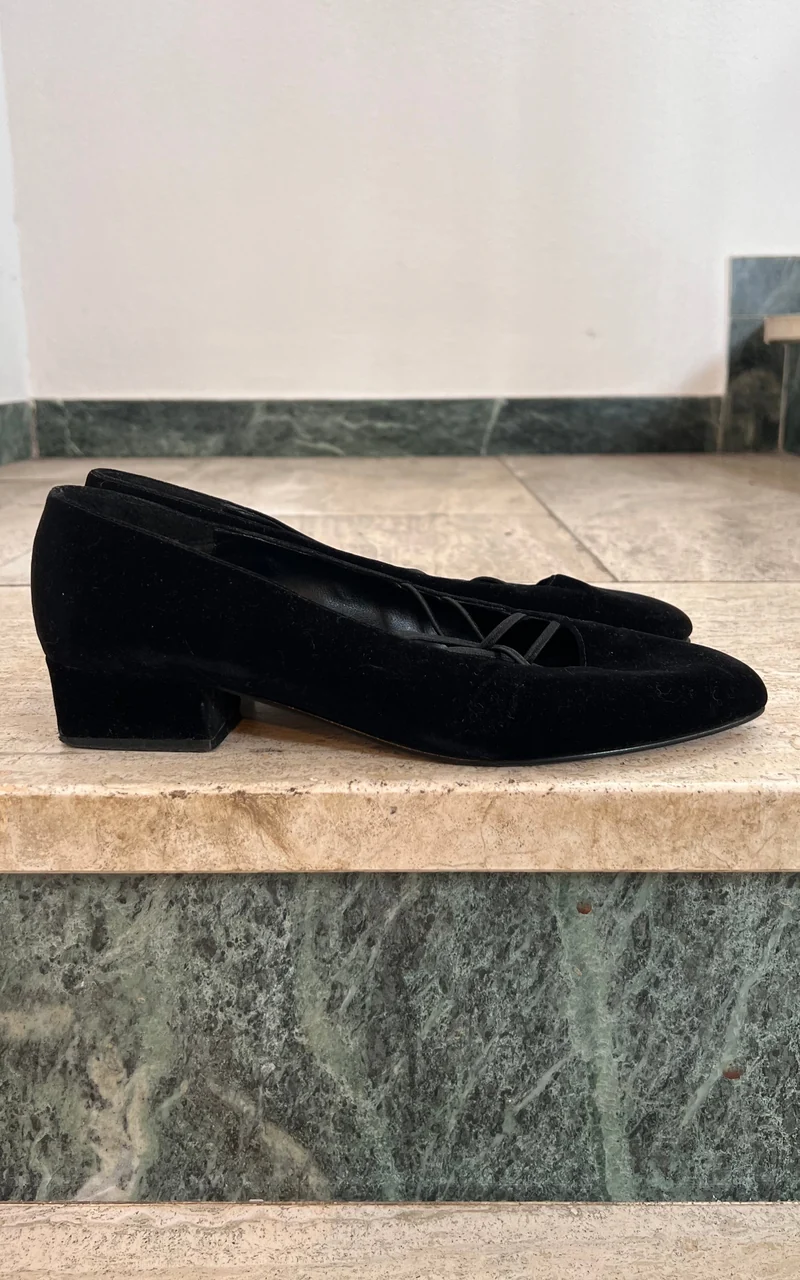 Vintage Mootsie Tootsie Velvet Ballerinas 41
