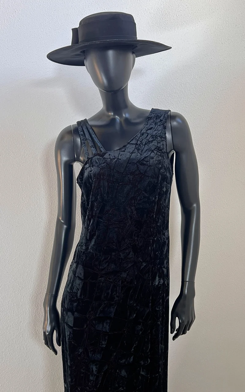 Vintage Y2K Velvet Dress