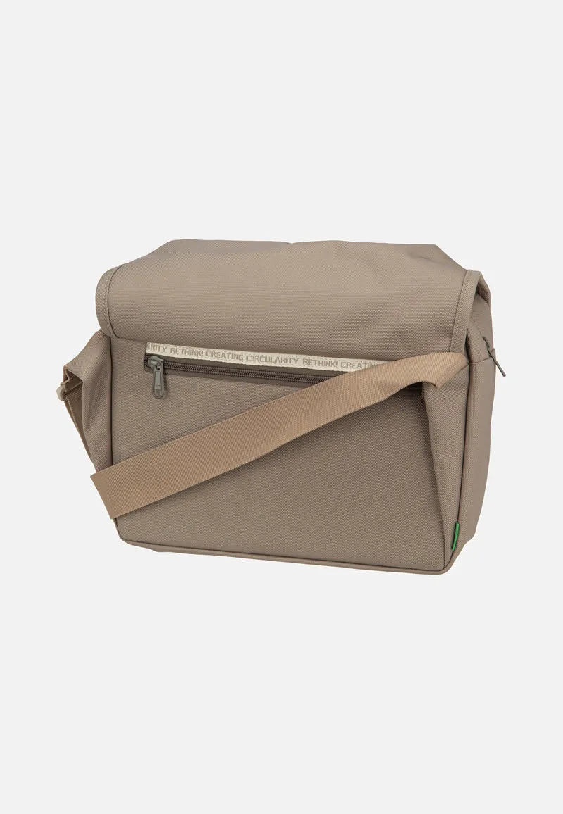 Coreway Messenger 6 Coconut - Messenger Bag