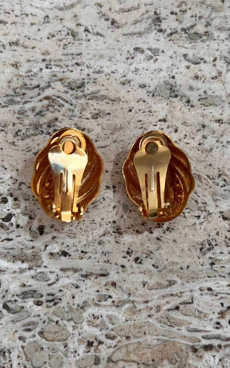 Vintage Small 90s Clip Ons