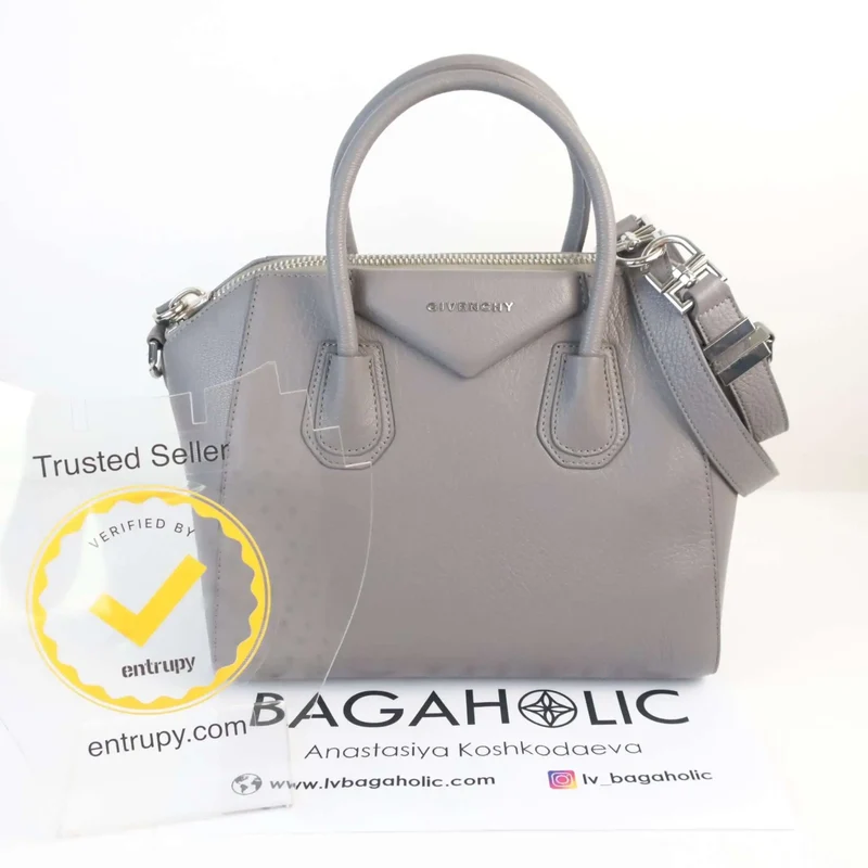 Givenchy Grey Leather Small Antigona Shoulder bag