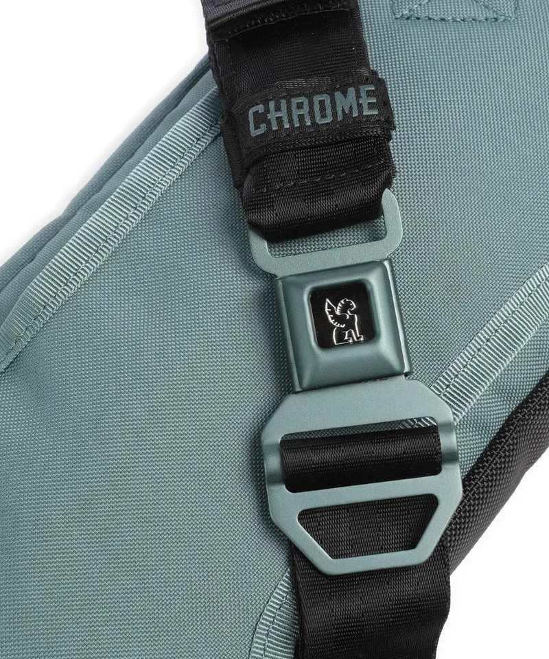 Chrome Kadet Micro Slingbag steel blue