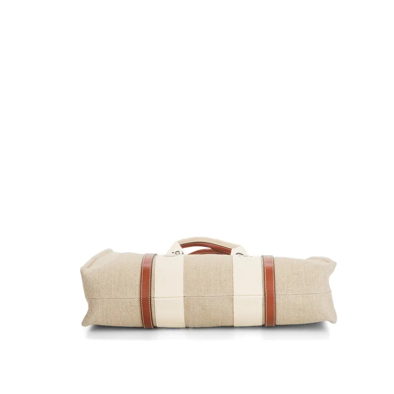 Woody Shopper