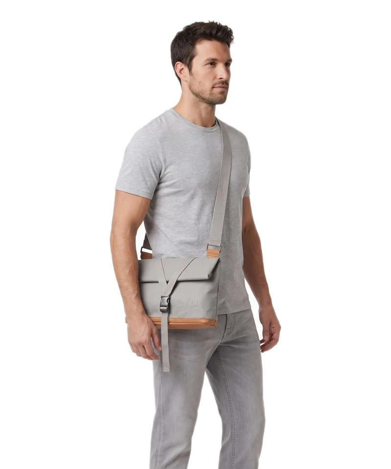 Aunts & Uncles Japan Yao Umhängetasche circular grey