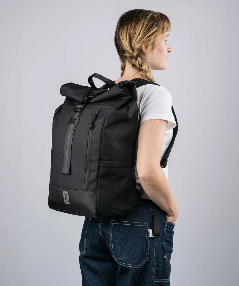 Chrome Initiate 26 Rolltop Rucksack black