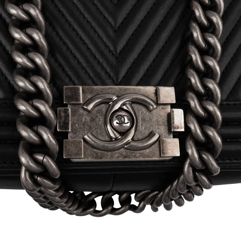 Chanel Chevron Quilted Lambskin Medium Boy Single Flap Crossbody Bag