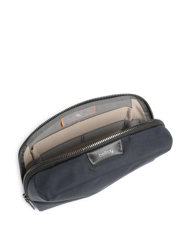 Bellroy Tech Desk Caddy Reiseaccessoire night sky