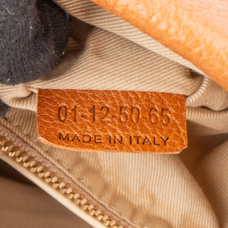 Chloé Grained Leather Paraty Handbag
