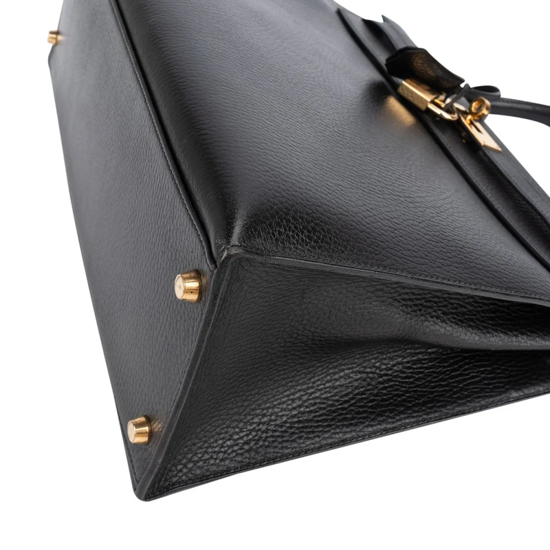 Hermès Ardennes Leather Kelly 35 Sellier Handbag GHW