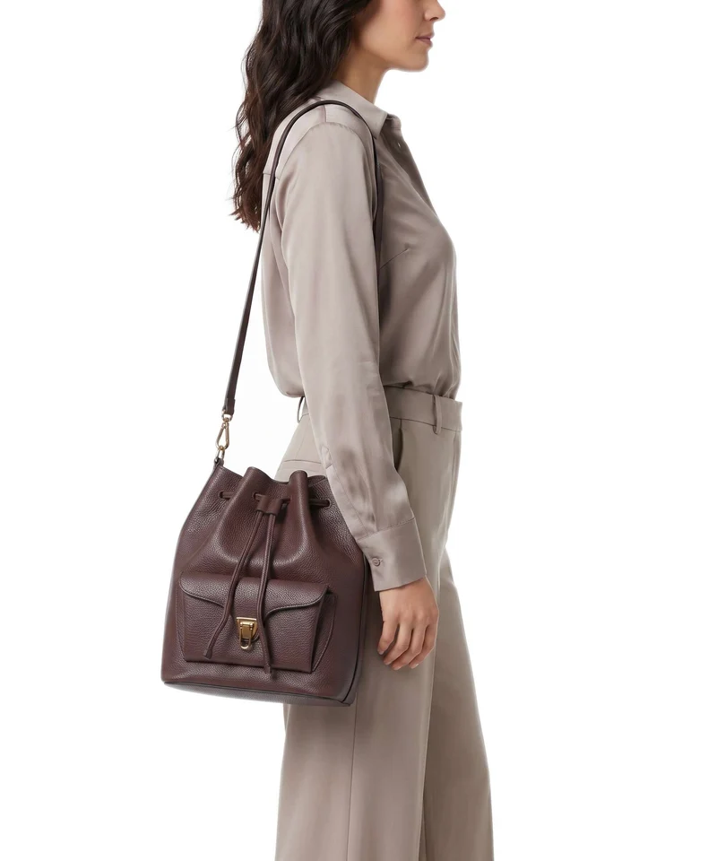 Coccinelle Beat Generation Bucket Handtasche berry