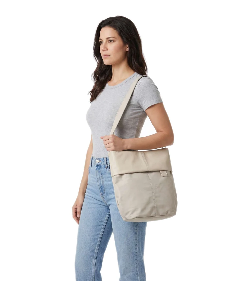 Zwei Olli OT12 Beuteltasche linen