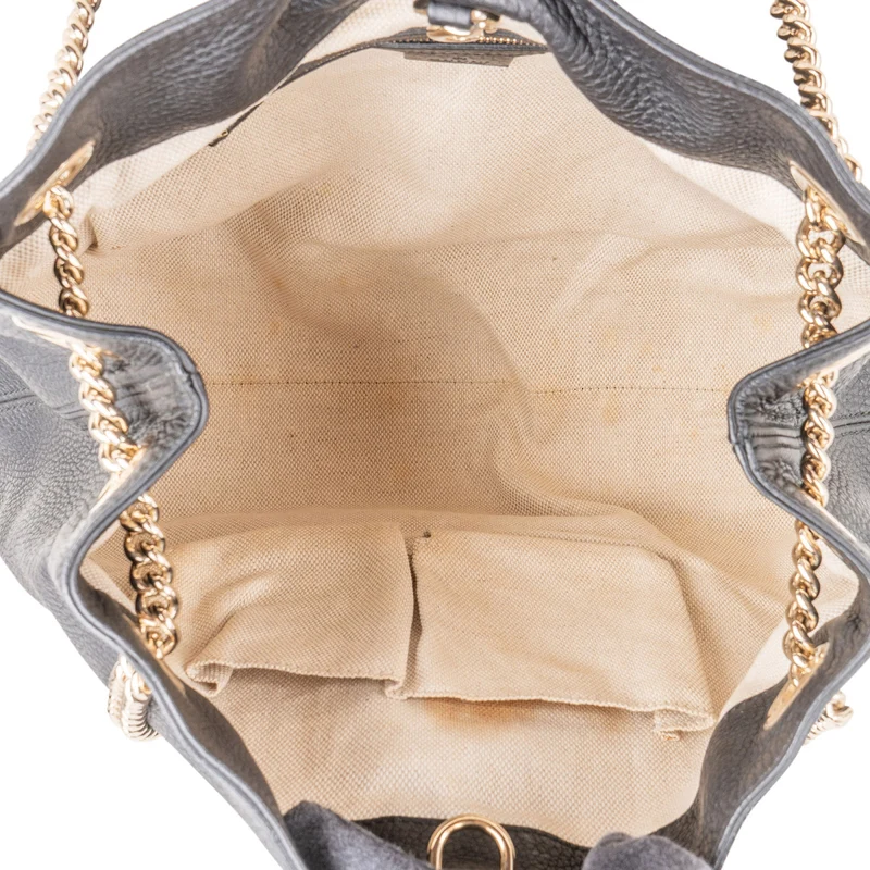 Gucci Pebbled Leather Soho Chain Shoulder Bag