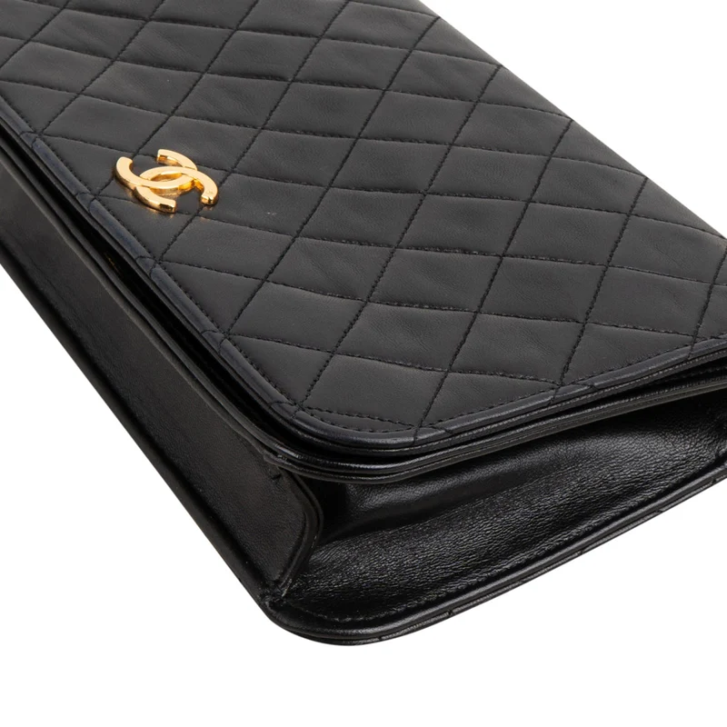 Chanel Quilted Lambskin 24K Gold Single Flap Shoulder Bag