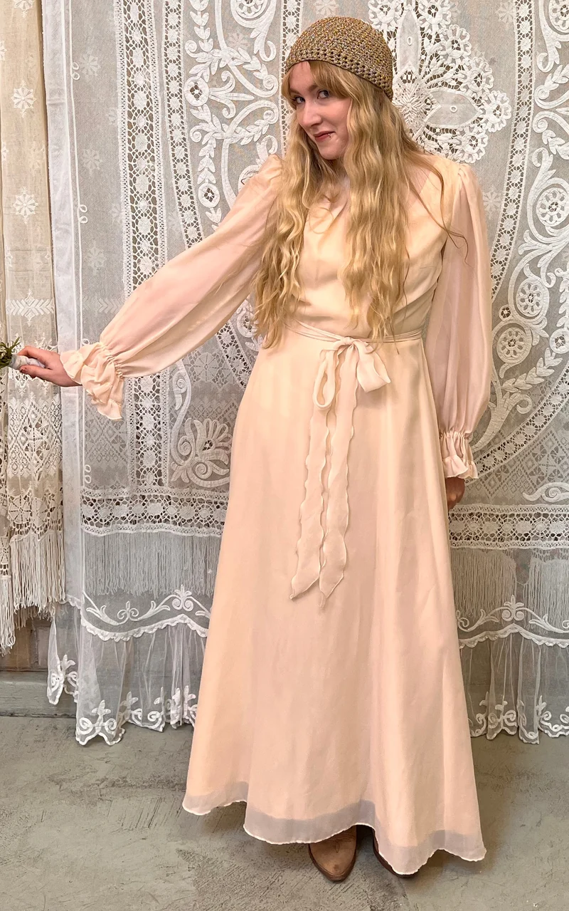 Lovely Vintage 70s Wedding Dress