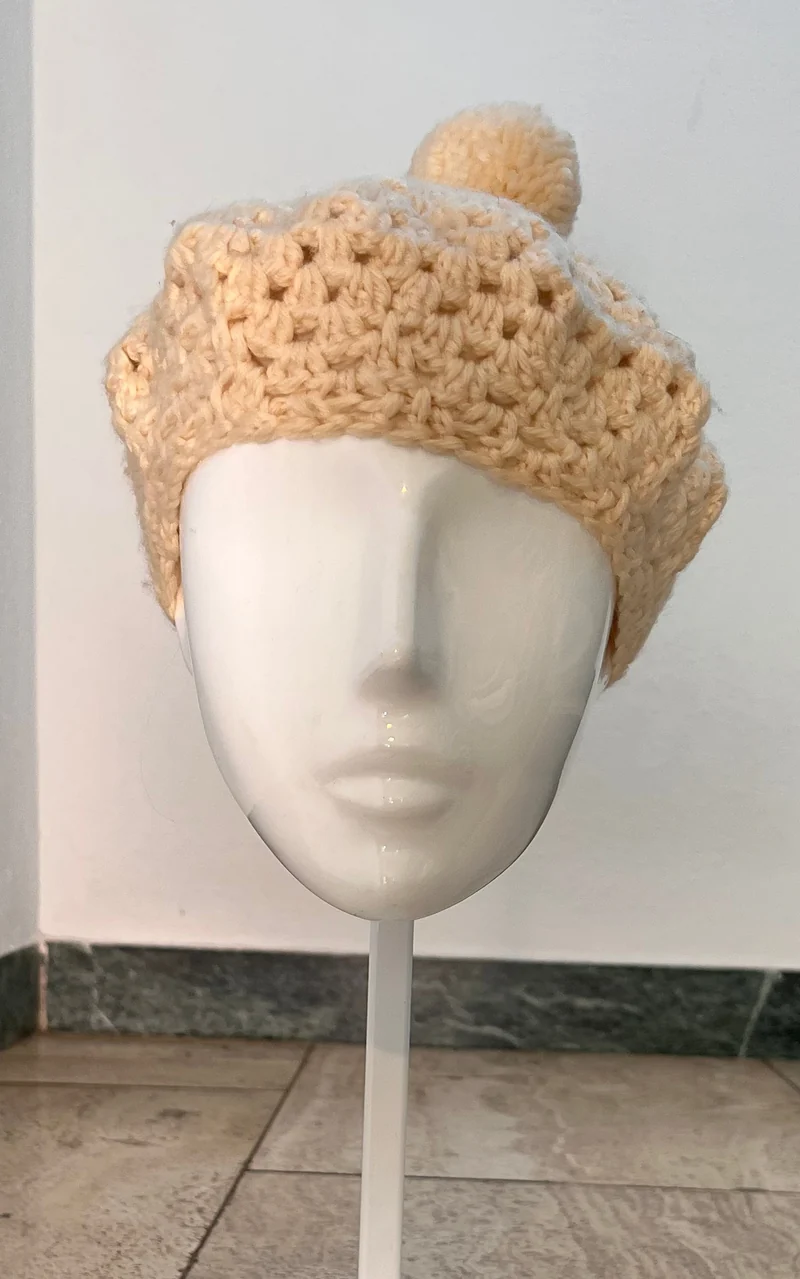 Vintage Crochet Pom Pom Beret