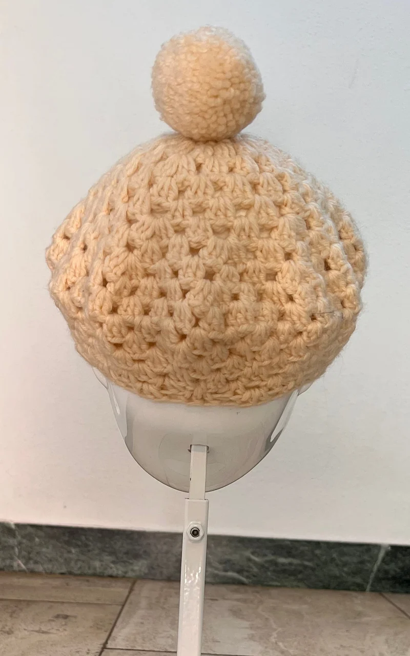 Vintage Crochet Pom Pom Beret