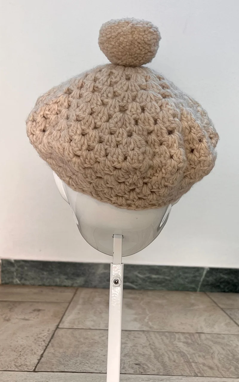 Vintage Crochet Pom Pom Beret