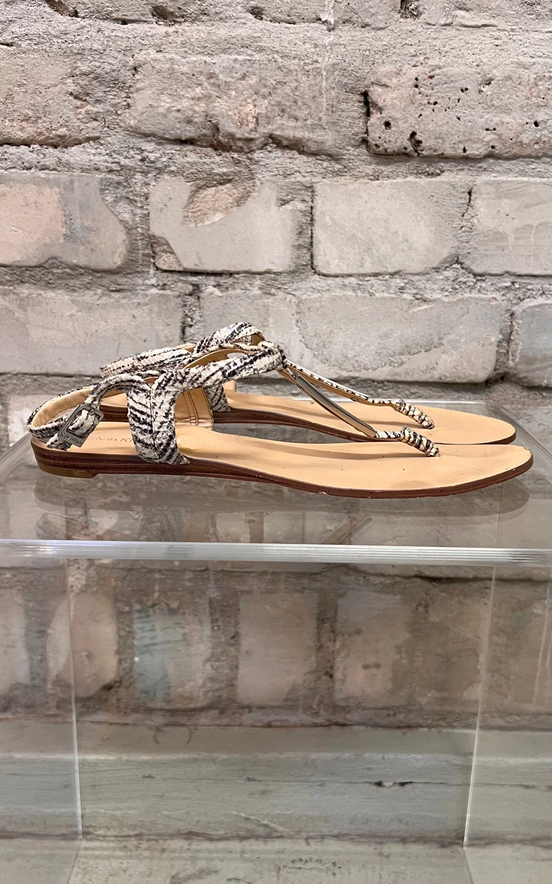 Vintage Calvin Klein Flip Flops 41