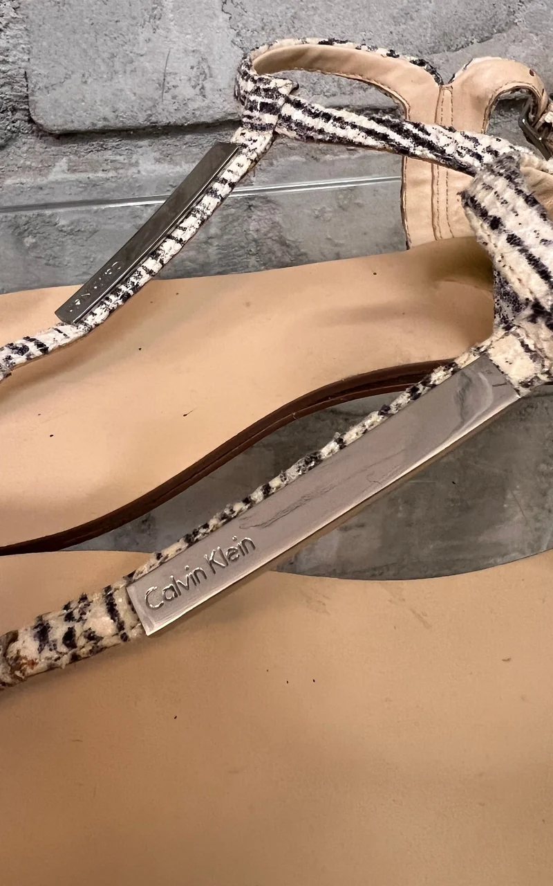Vintage Calvin Klein Flip Flops 41