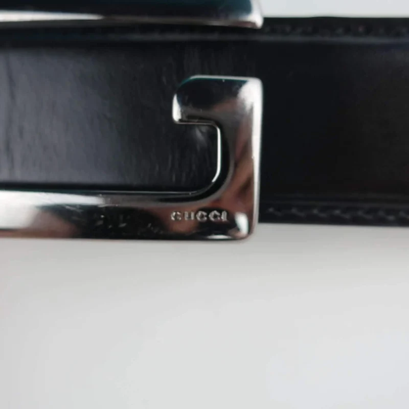 Gucci Black Men's Leather Belt with Silver Buckle