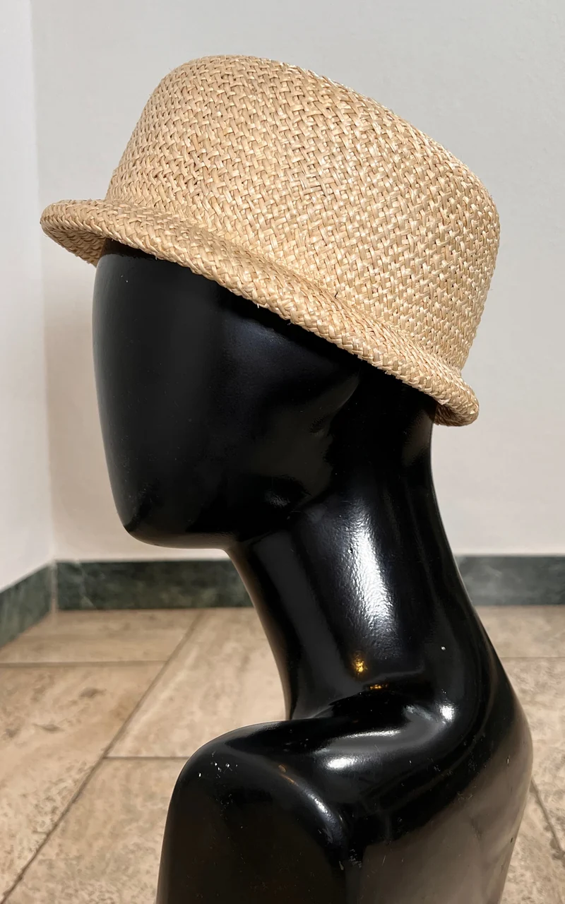 Vintage 90s Staw Hat