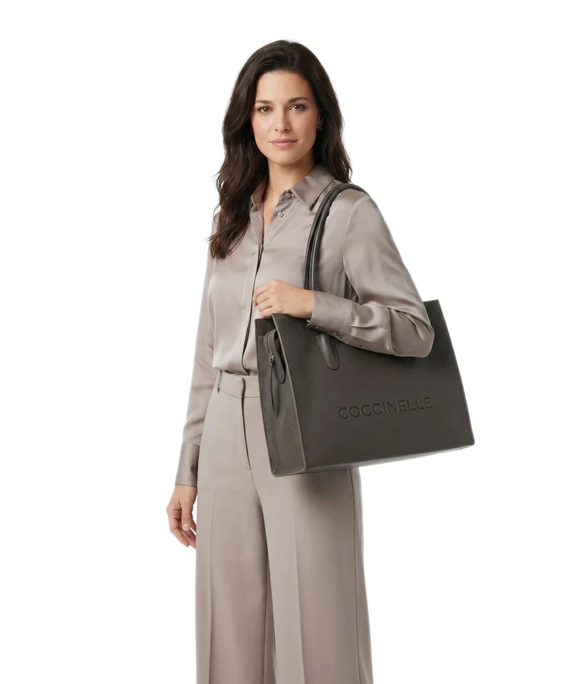 Coccinelle Myrtha Shopper fango