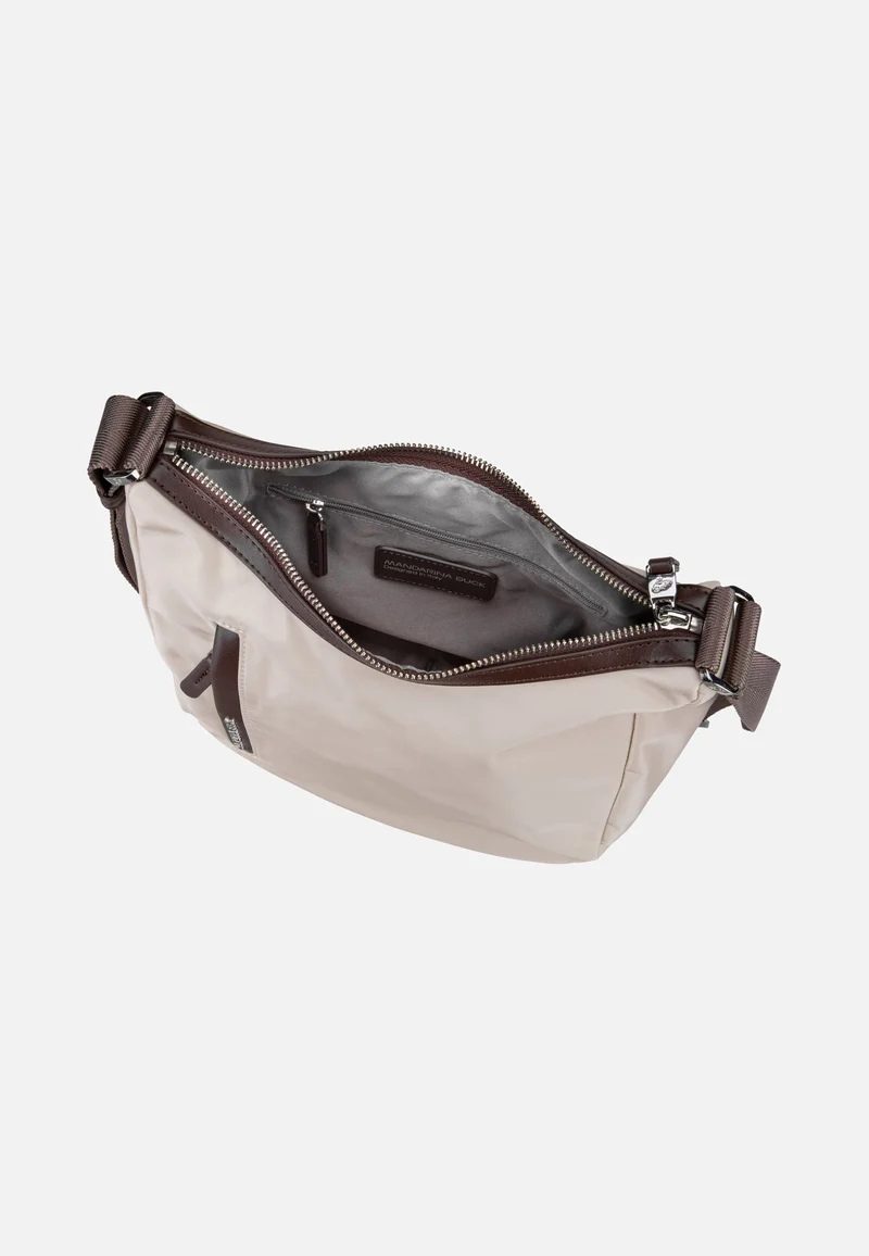 Hunter Medium VCT40 Latte - Hobo Bag