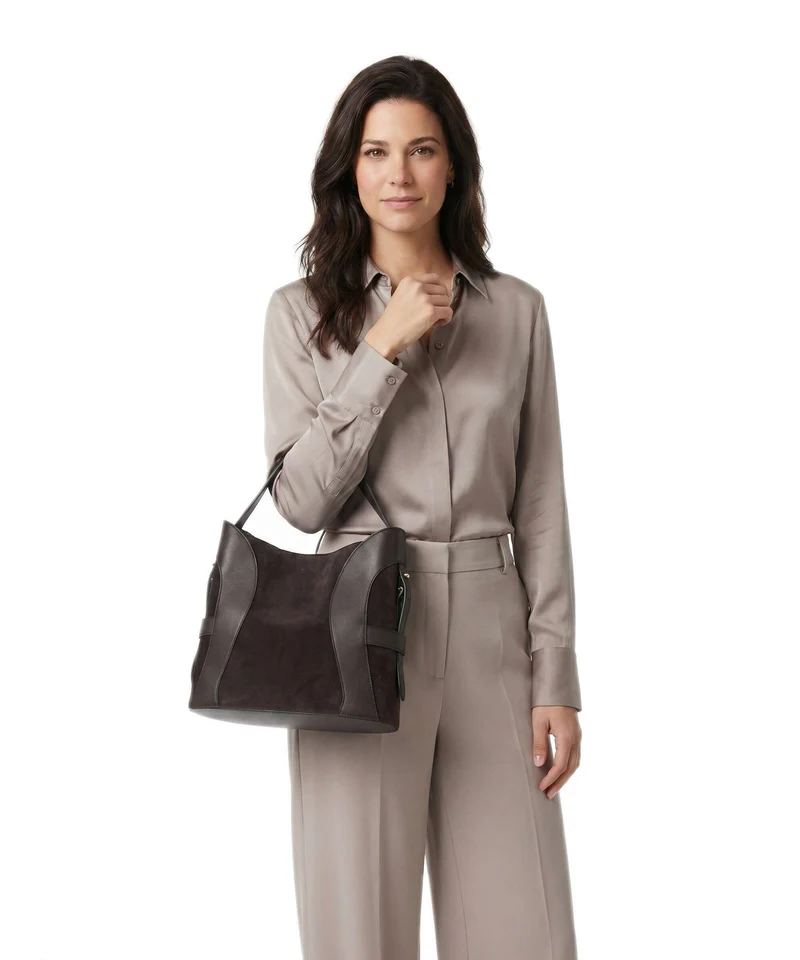 Aigner Deborah M Beuteltasche soil brown