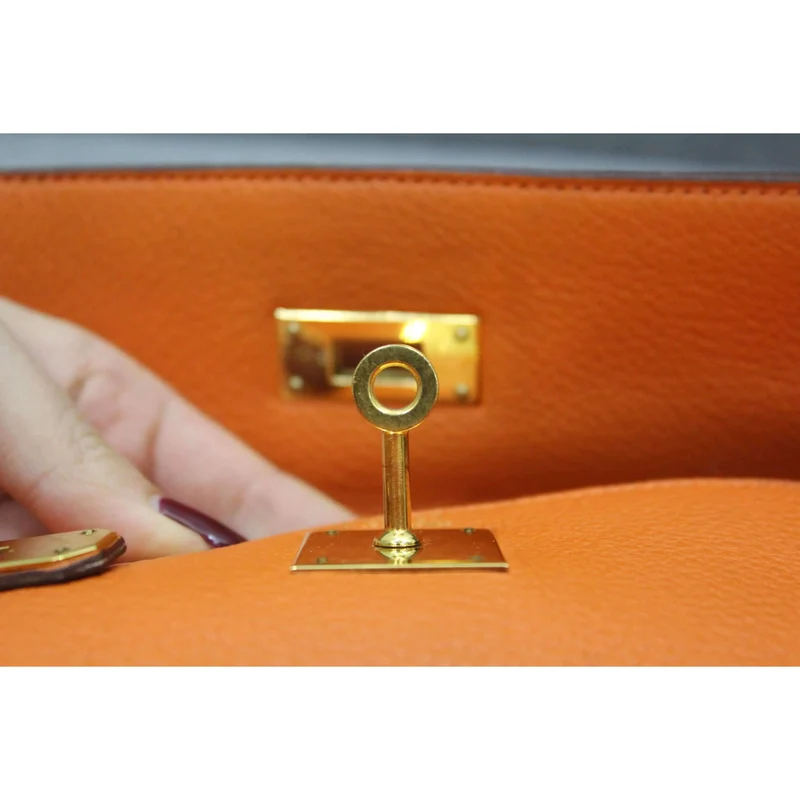 Hermes Kelly 32 Clemence Orange