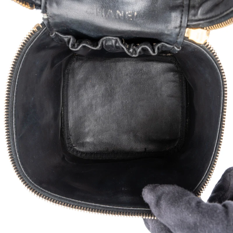 Chanel Caviar Leather Vanity Case Handbag