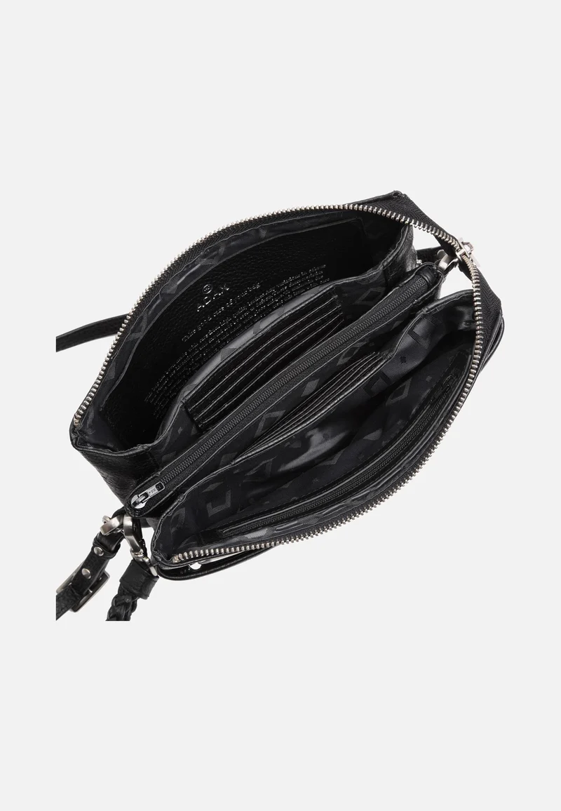 Cormorano Silja Black - Clutch