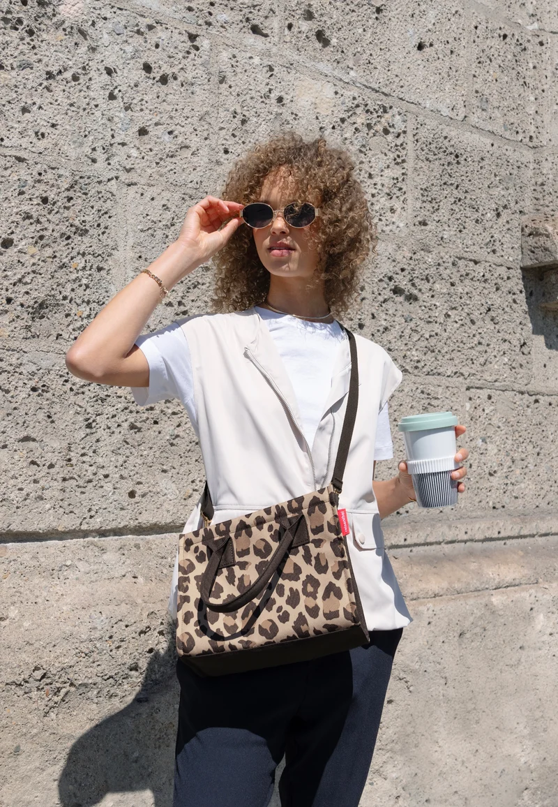 Daily Shopper XS Leo Macchiato - Tote Bag