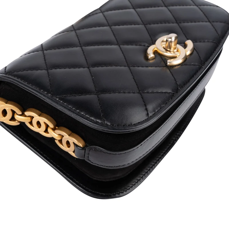 Chanel Quilted Lambskin CC Chain Flap Crossbody Bag