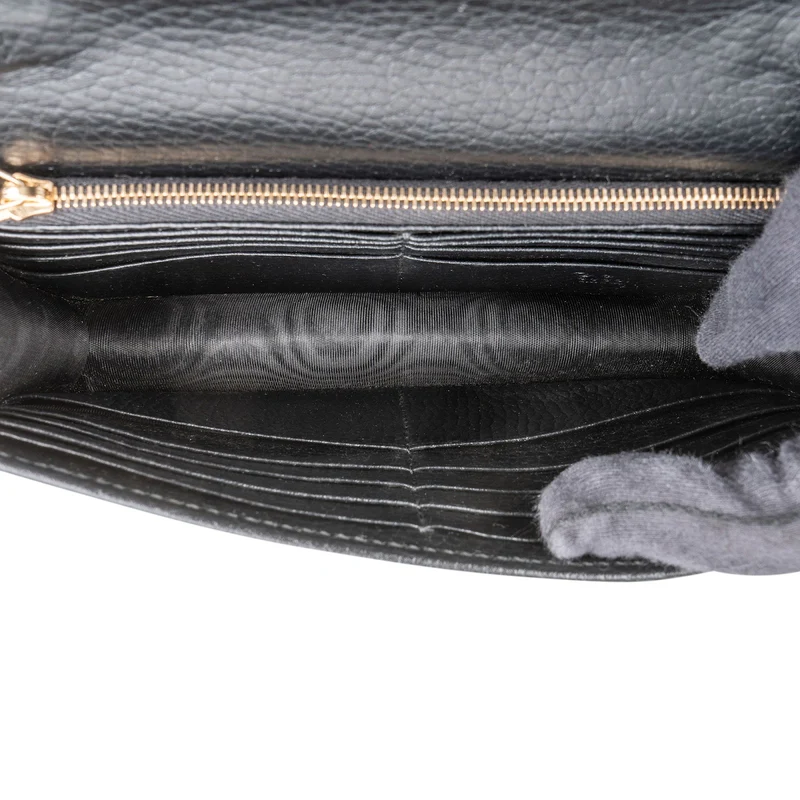 Gucci Leather Interlocking GG Wallet On Chain Crossbody Bag