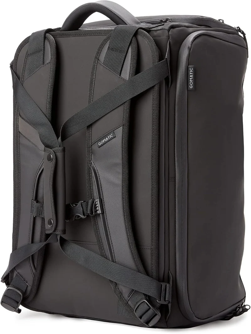 Gomatic 30L TRAVEL BAG Schwarz