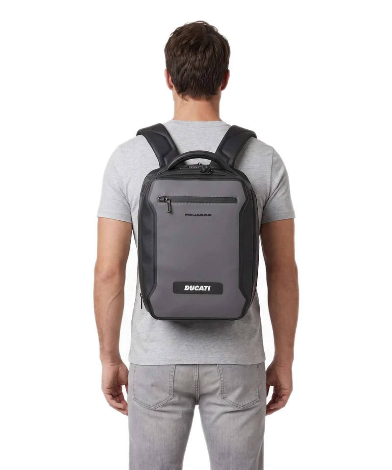Piquadro Ducati C2OWD 30 Rucksack black