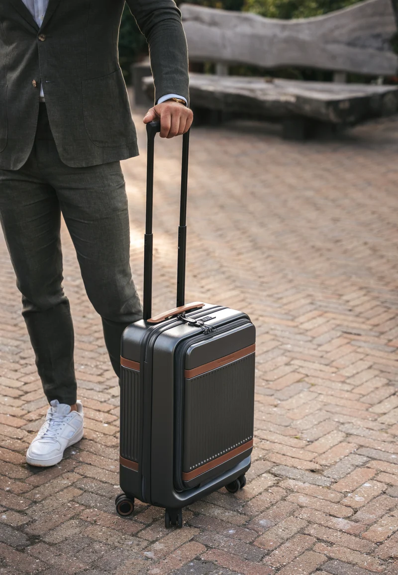 Zuna Cabin+ Urban Graphite - Koffer