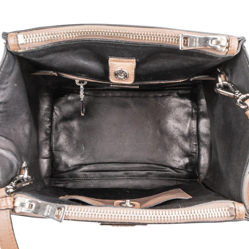 Prada Vitello Daino Shine Leather Twin Pocket Tote Shopper Handbag