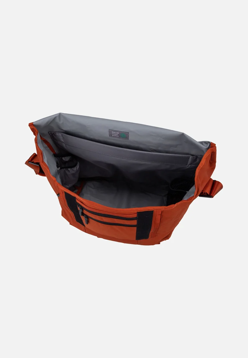 Flight Classic L Rust - Messenger Bag