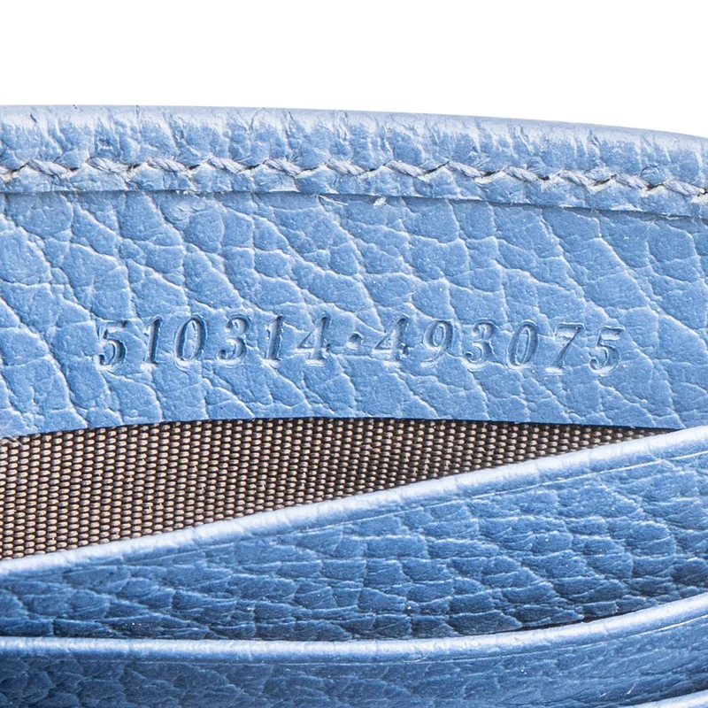 Gucci Grained Leather Interlocking GG Walet On Chain Crossbody Bag