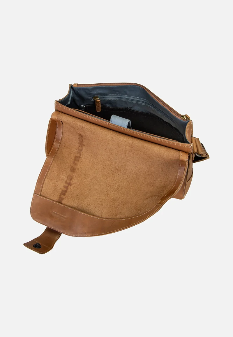 Judd Tan - Messenger Bag