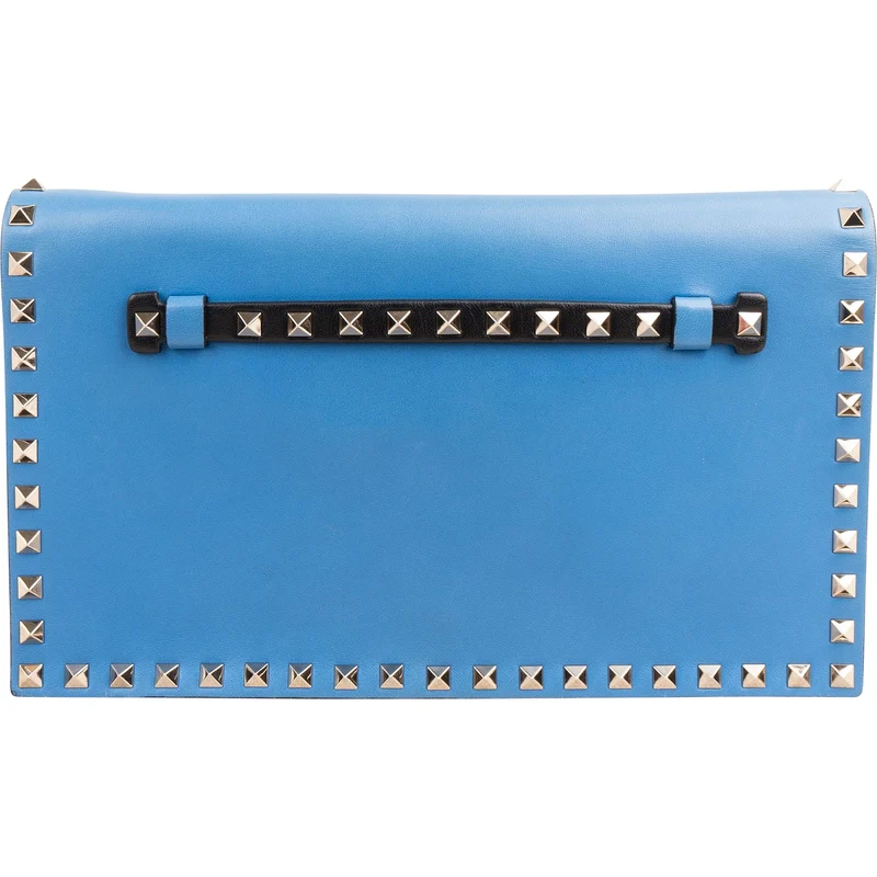 Valentino Garavani Leather Rockstud Flat Clutch