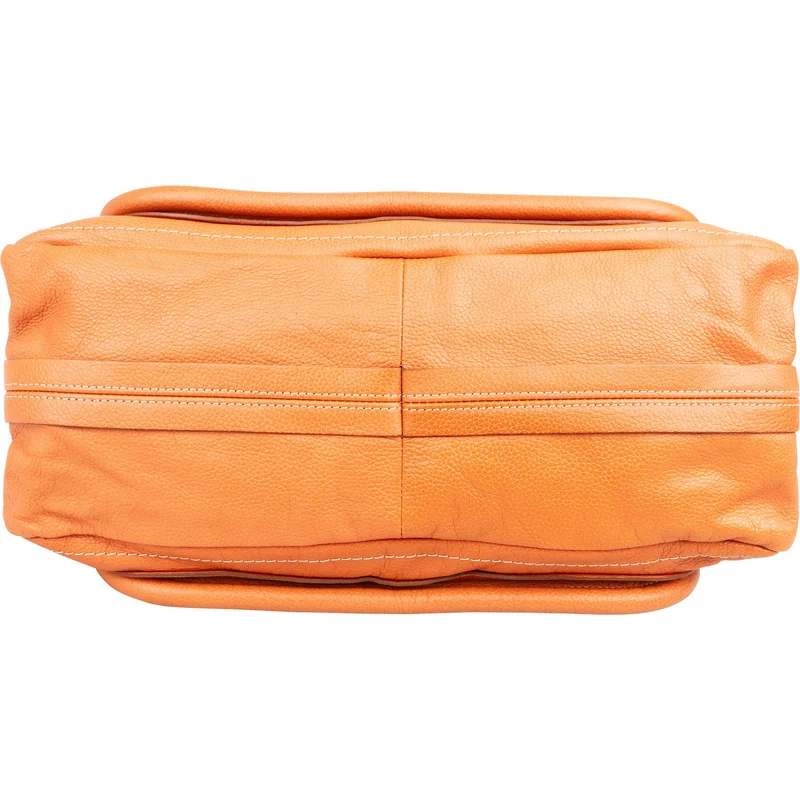 Chloé Grained Leather Paraty Handbag