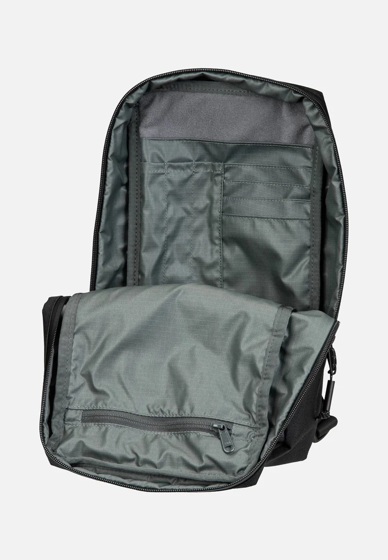 Castle 1058 CB Jet Black - Sling Bag