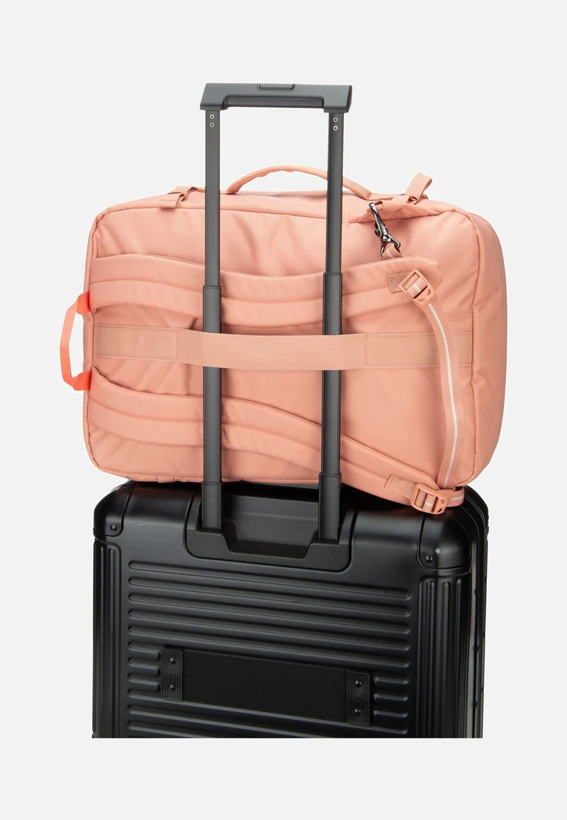 GO 34L Carry-On Rose - Reiserucksack