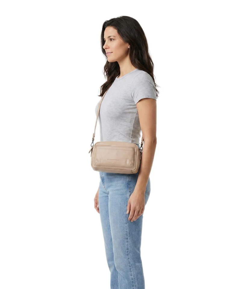 The Chesterfield Brand Serene Liora Schultertasche beige
