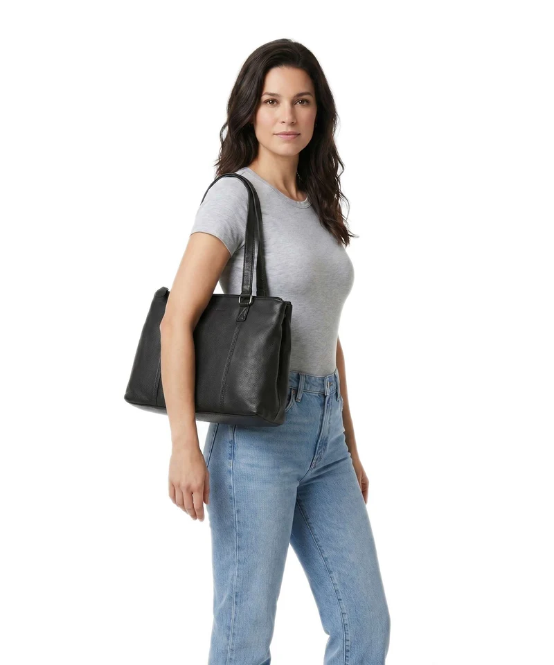 The Chesterfield Brand Serene Marvos Schultertasche black
