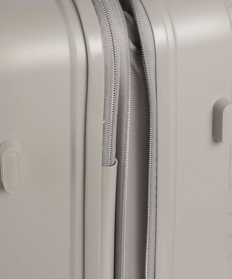Travelite x Tamaris Voyaage 4-Rollen Trolley sand